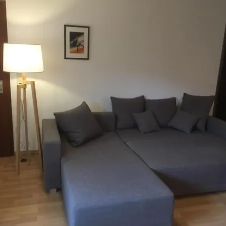 Avallon 12 * Κόχεμ
